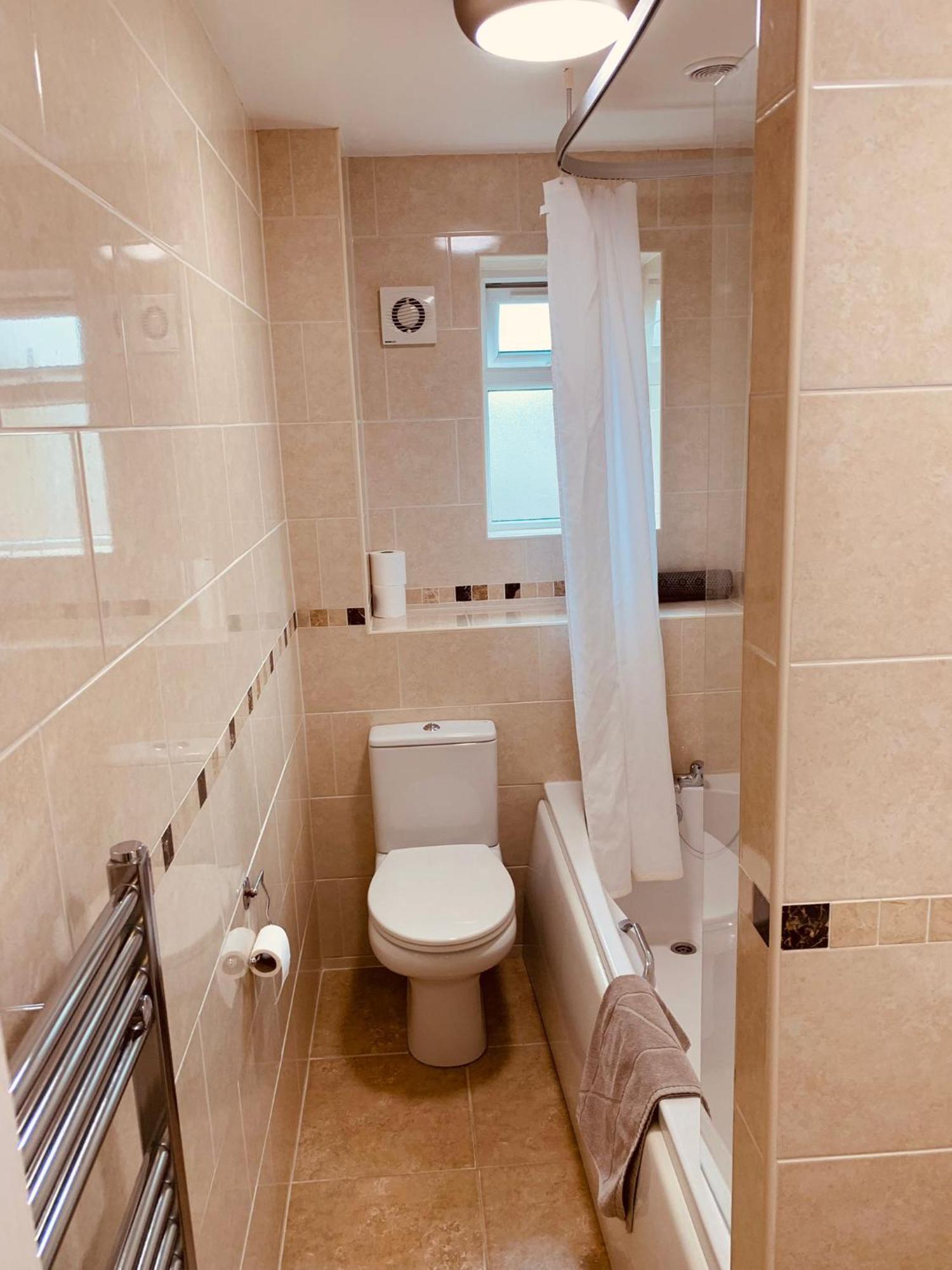 Casa vacanze 2 Bedroom House Walking Distance To Centre With Free Parking